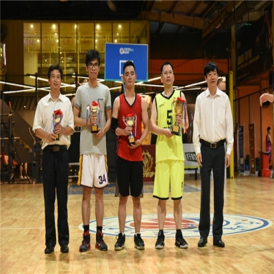 國(guó)微電子籃球隊(duì)獲得首屆南山區(qū)“企業(yè)黨建杯”籃球精英賽季軍